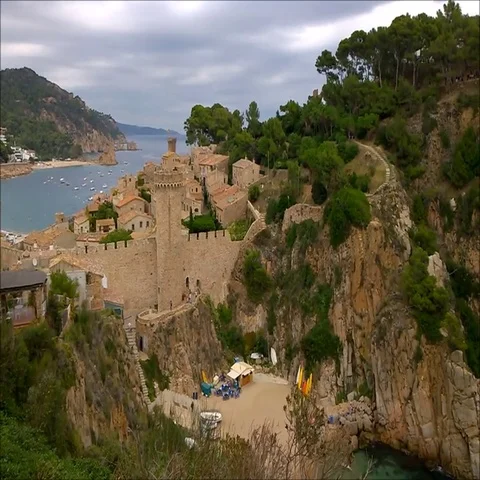 View of the city of Tossa de Mar in Girona, Spain 스톡 동영상 69495488