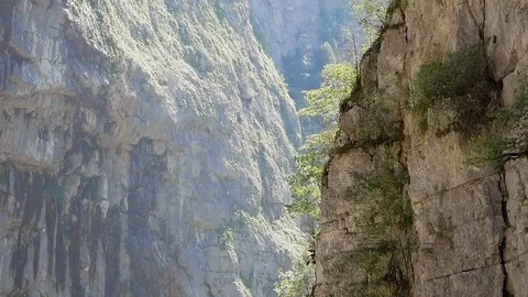 View of the cliff in the canyon of a mountain river Видео 80558291