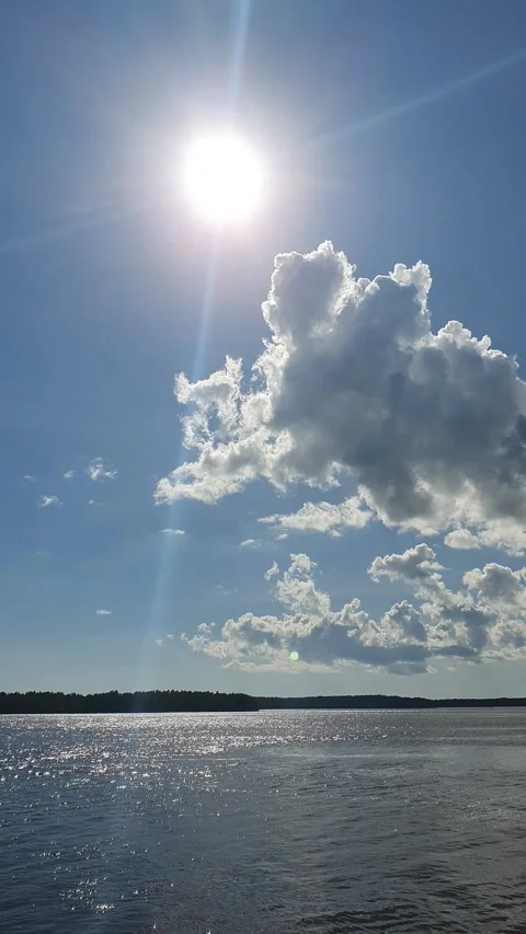 View of clouds and blue sky around the Kapuas River, West Kalimantan 스톡 동영상 337160749