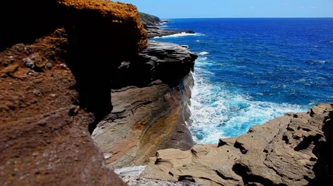 View of the coast from the cliff Vidéo 43858637