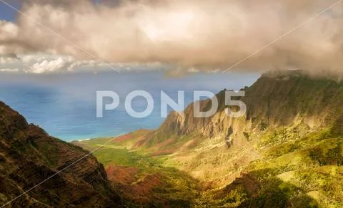 View at the coast line from Kalalau Valley Lookout in Kauai island of Hawai Stock Photos