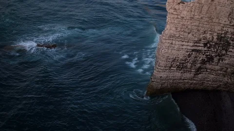 View of the coastline and chalk cliffs of Etretat, France Stock Footage 119058208