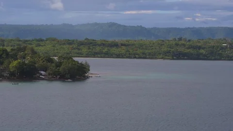 View of the coastline of Vanuatu. Vidéo 129858225