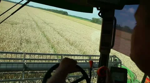 The view from the cockpit combine Vídeos de archivo 10917351