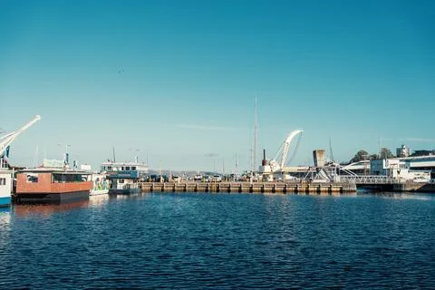 View Constitution Dock and CBD area in Hobart, Tasmania, Australia Stock Photos