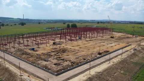 View of the construction site of a large factory Vídeos de archivo 263861958