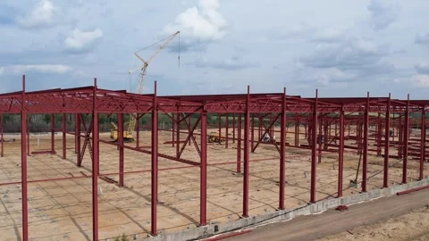 View of the construction site of a large factory Vídeos de archivo 263869695