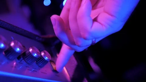 View of the control panel on a guitar amplifier. Tumblers, knobs and buttons 스톡 동영상 82919023