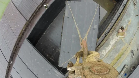 View from the crane of the mounting cover on the barge Stock-Footage 86788727