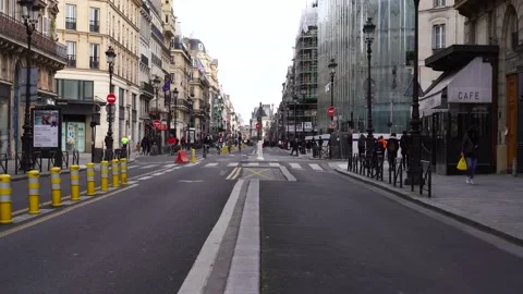 View of the cycle lane Rue de Rivoli in Paris Stock Footage 150761607