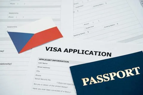 View of Czech Republic visa application form with passport and national flag Stockfoto's