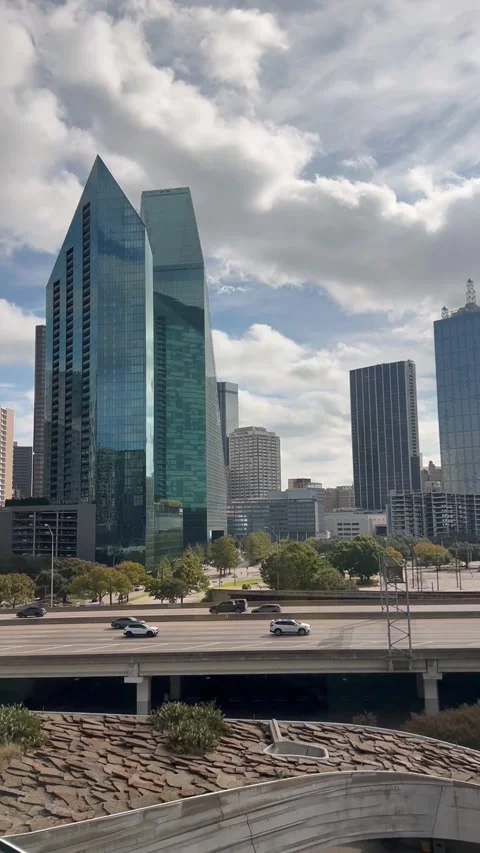 View of Dallas city from the vindicated of Perot museum Stock Footage 336944767