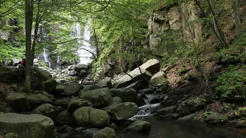 A view of Dardagna waterfall Video stock 99314183