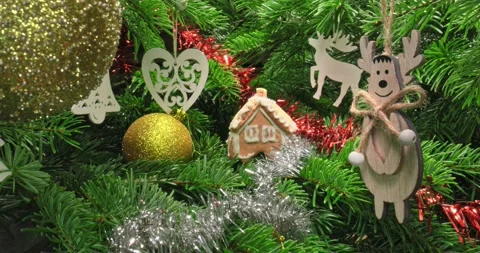 View of the decorated Christmas tree from inside. Parallax effect. Stock-Footage 162026985