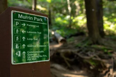 View of directional sign inside the Murrin Park near Squamish Stock Photos