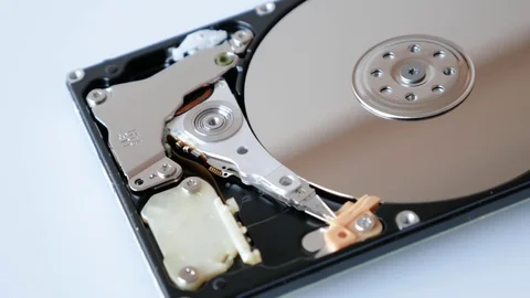 View of disassembled Hard Disk drive spin up and head movement 動画素材 72930181