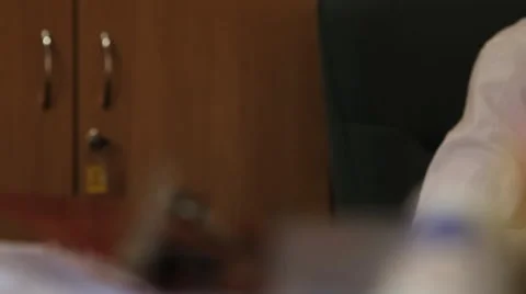 View documents in the office Vídeo Stock 42175128