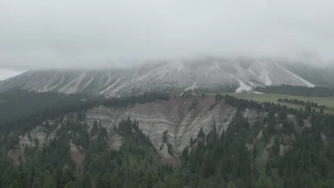 View of the Dolomites, Sass de Putiza, from the Erbe Pass, Italy Stock Footage 291525323