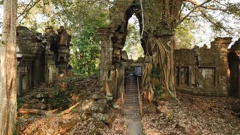View of the door of preah khan temple in cambodia Stock Footage 114354578