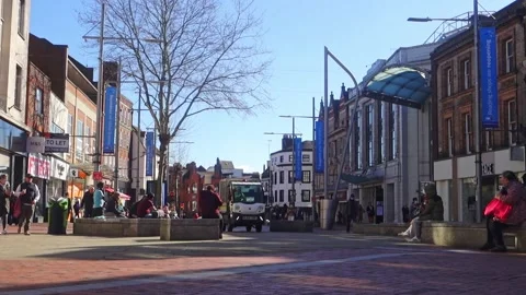 A view down Broad Street in Reading Town centre, UK. Stock Footage 150381587
