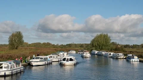 View down the River Ant, Norfolk Broads Video stock 289464735