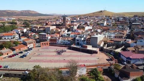 View from drone, city of urda, spain, toledo, Spanish villages, church, traditio Vídeos de archivo 227900218