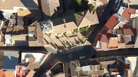 View from drone, city of urda, spain, toledo, Spanish villages, church, traditio Vídeos de archivo 227900464