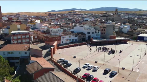 View from drone, city of urda, spain, toledo, Spanish villages, church, traditio Vídeos de archivo 227900479