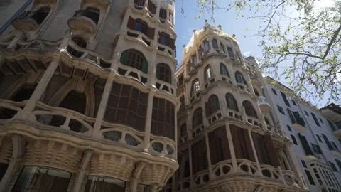 View of Edifici Casasayas and church of Sant Nicolau, Palma de Mallorca, Stock-Footage 279586447
