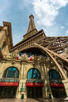 View of Eifel Tower of the Paris Hotel and Casino on The Strip, Las Vegas Bou Stock Photos