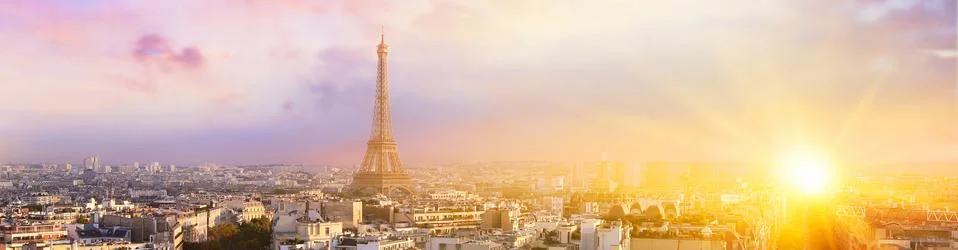 View of Eiffel tower and Paris Foto stock