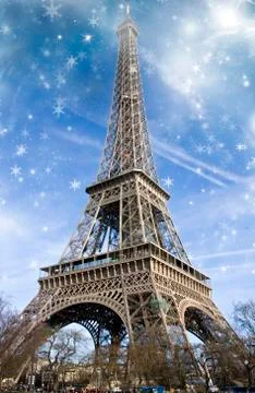 View of eiffel tower at night Illustrazione stock