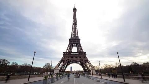 View of the Eiffel Tower in Paris, France. Видео 339916525
