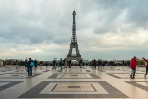 View of the Eiffel Tower from Place du Trocadéro, Paris, France7R39301 写真素材