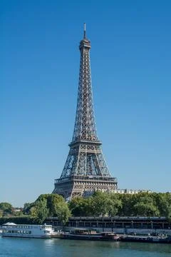 View of the Eiffel tower walking through Paris view of the Eiffel tower wa... 写真素材