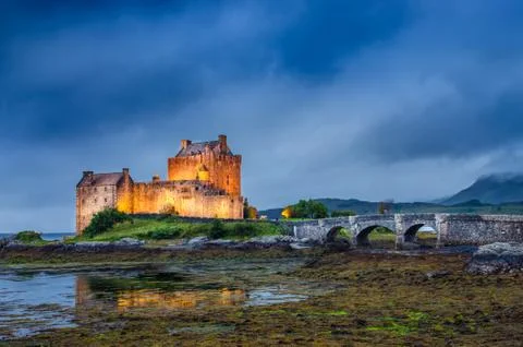 View of eilean donan castle at sunset in scottish highlands Stock Photos
