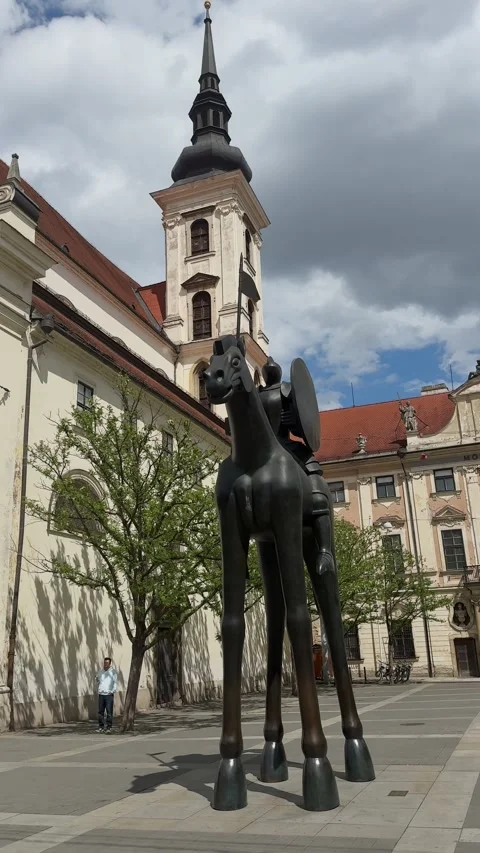 View of the equestrian bronze Statue of Courage in Moravian Square, Brno Stock Footage 340126299