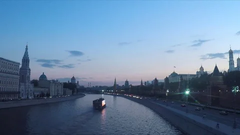 View of the evening Moscow Kremlin and the river Stock Footage 82368157
