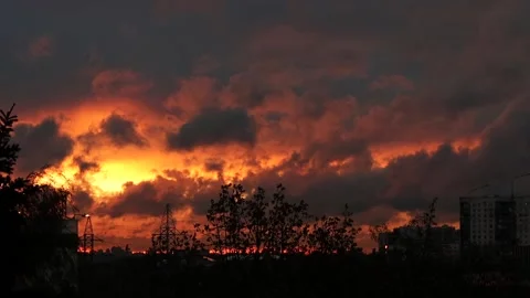 View of the evening sky in windy weather with rapidly floating clouds Stock Footage 161148942