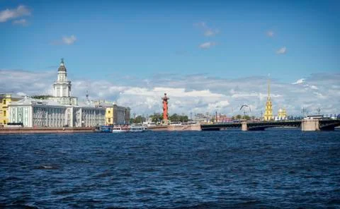 View of Exchange square, the Peter and Paul Cathedral, Kunstkamera and Rostra Foto stock