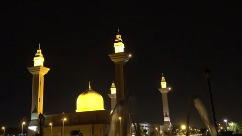VIEW OF EXTERNAL MOSQUE IN SHAH ALAM. HD FOOTAGE Stock Footage 76927541