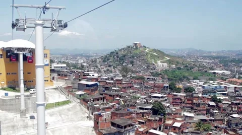 View of favelas in Complexo do Alemao Stock-Footage 51800819