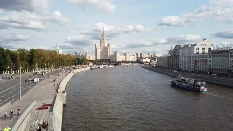 View from the floating bridge to Moscow Stock-Footage 139106543