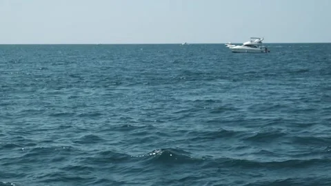 View from a floating ship. Boat trip. Horizon line, beautiful seascapes view Vidéo 138641673