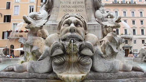 View of Fontana di Piazza della Rotonda. Stock Footage 124662459