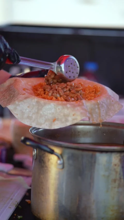 View of food truck worker preparing tacos in California, United States. Stock Footage 343683830