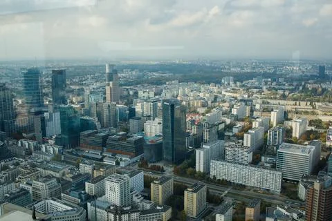 View from fresh observation point on Varso tower skyscraper in Warsaw, Pola.. Foto stock