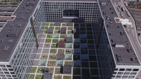 View of the green roofs of the modern office and hotel buildings Video stock 201956541