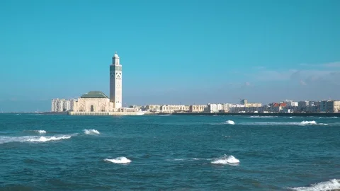 View of Hassan II mosque looking out to the Atlantic Ocean Video stock 121031956