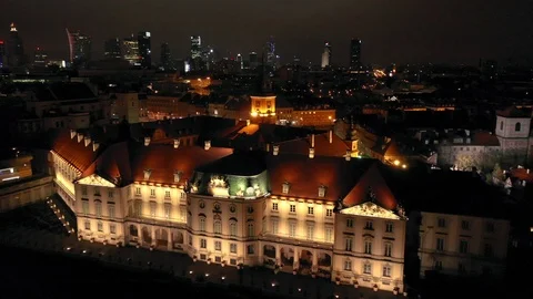 View from the height of the royal castle in the old town at night, Warsaw Stock Footage 100302902